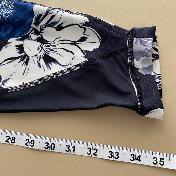 NWOT Leggings by Old Navy - Picture 7 of 7